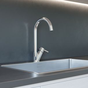 Iddis Kitchen Line